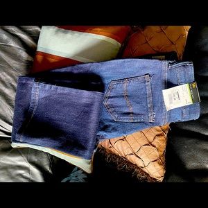 Flex motion straight leg Lee jeans brand new with tags size 2 petite